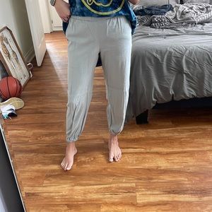 Lululemon Joggers - Size 8